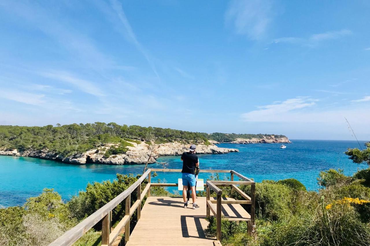 Hostal Cala Llombards Kültér fotó