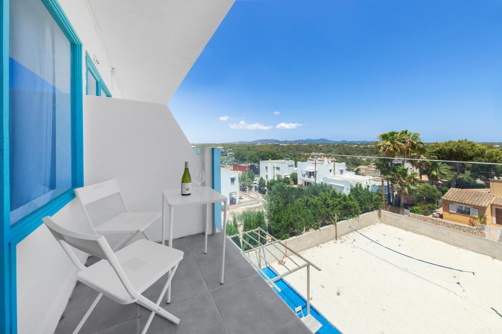 Hostal Cala Llombards Kültér fotó