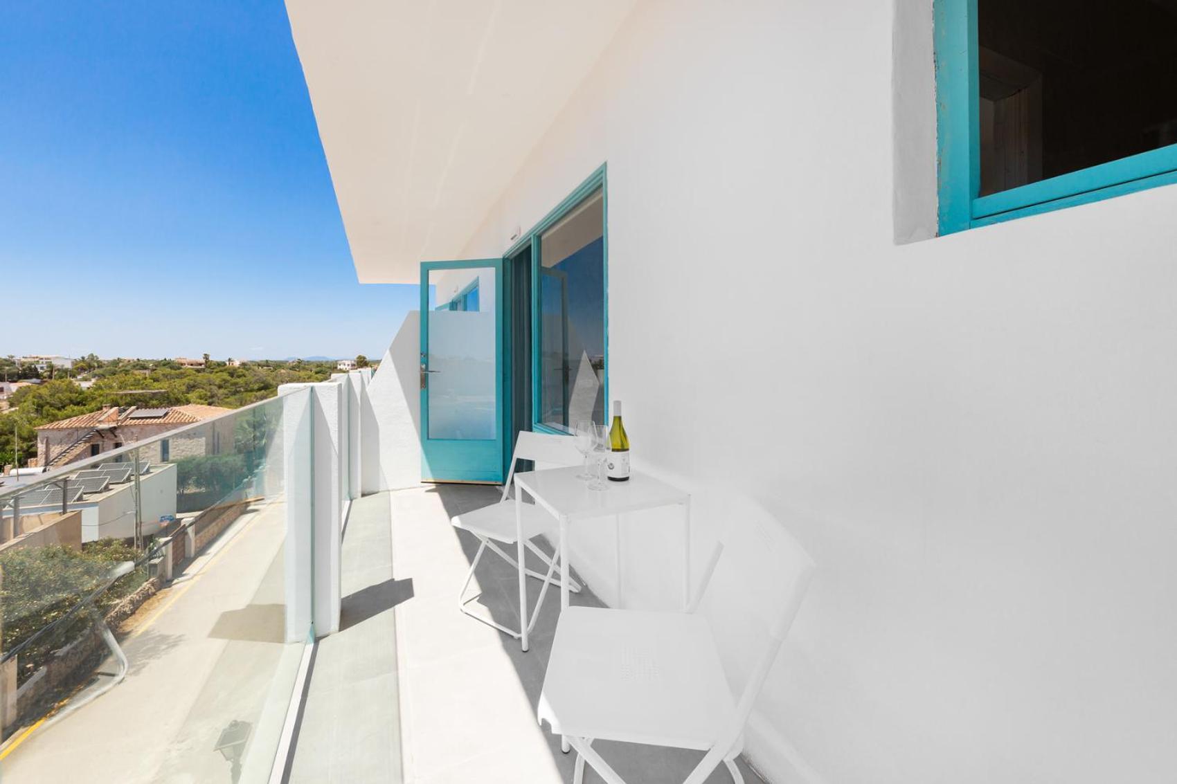 Hostal Cala Llombards Kültér fotó