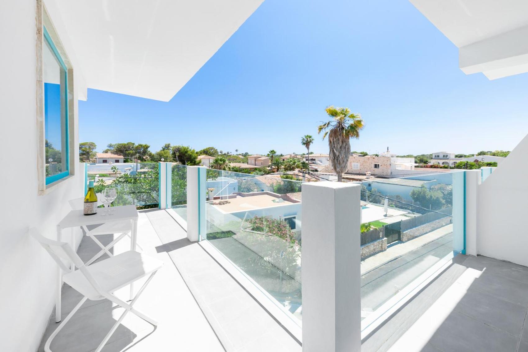Hostal Cala Llombards Kültér fotó
